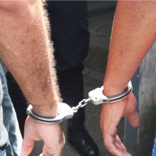 DETENIDOS POR ESTAFAR A UN REMISERO