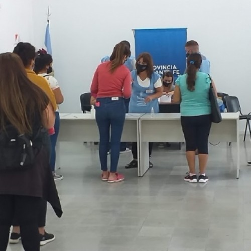 ENTREGA DE TARJETAS ALIMENTAR EN VENADO Y CIUDADES DEL DEPARTAMENTO