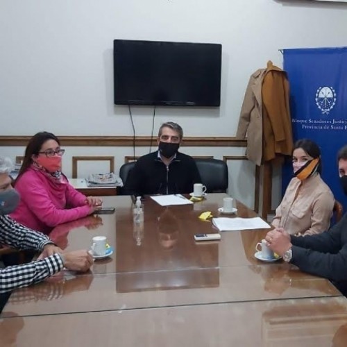 LA DIPUTADA BRAVO SE REUNIÓ CON SENADORES POR LA LEY DE PARIDAD