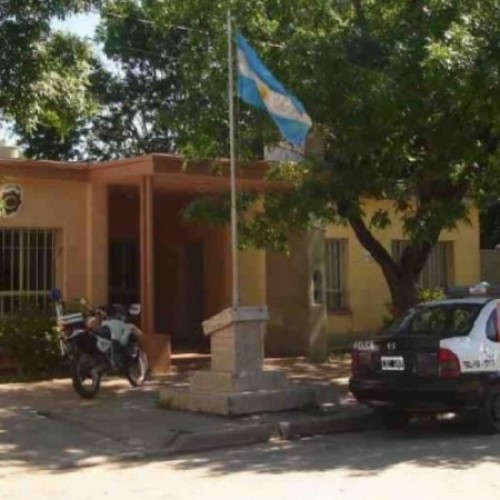 MUJER DETENIDA POR INCIDENTE CON MOTOCICLISTAS EN SANTA ISABEL