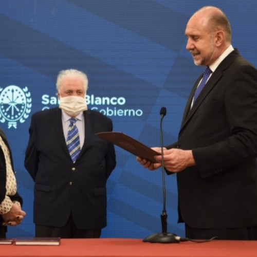 PEROTTI NOMBRO A MARTORANO COMO MINISTRA DE SALUD DE LA PROVINCIA