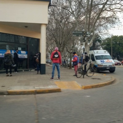 SOLICITAN AMPLIAR HORARIO Y BRINDAR CUPOS DE ENTREGA DE LICENCIA DE CONDUCIR