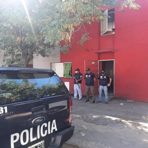 UN POLICIA Y NUEVE CIVILES DETENIDOS POR VINCULACION CON NARCOTRAFICO